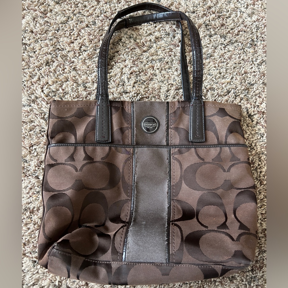 Vintage Coach Purse!